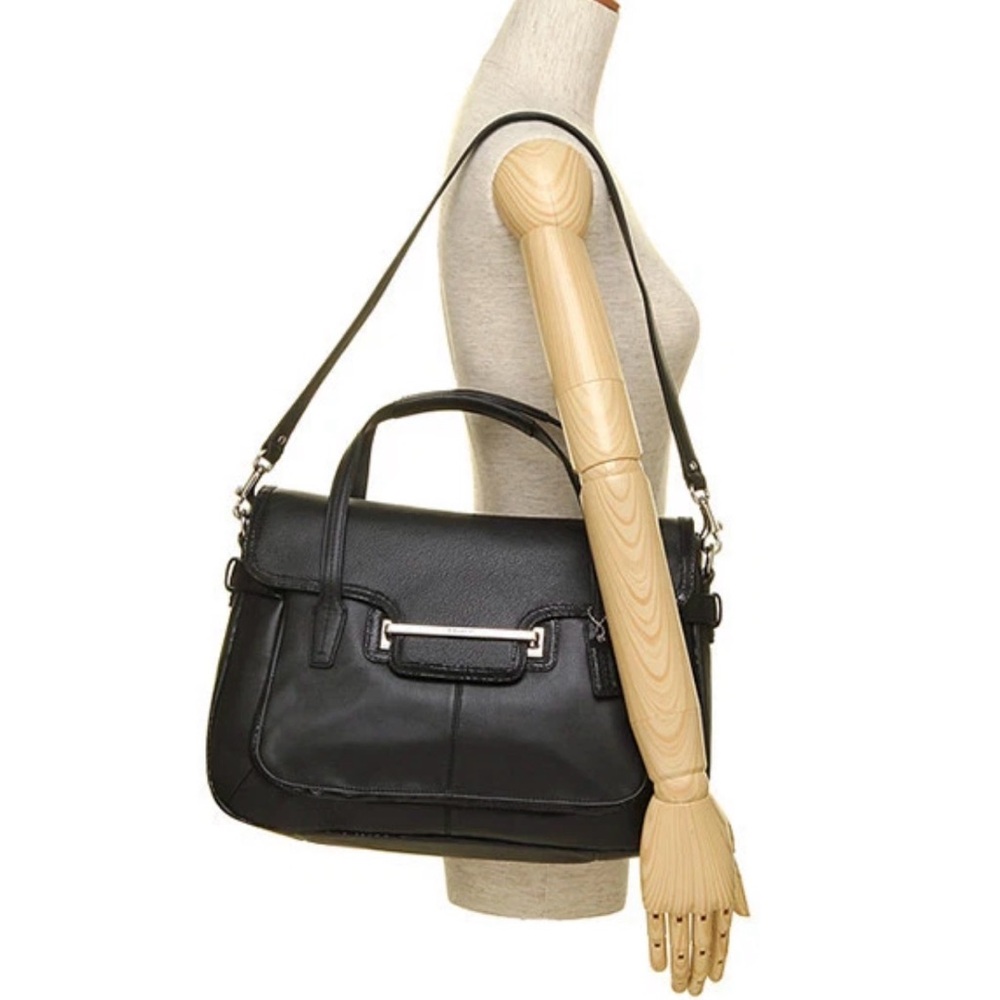 Coach Taylor Leather Satchel Black Shoulder Bag Crossbody F26781 - Picture 2 of 15